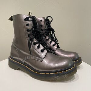 Dr. Martens Pascal Metallic Virginia Boots in Gunmetal - Size: 6